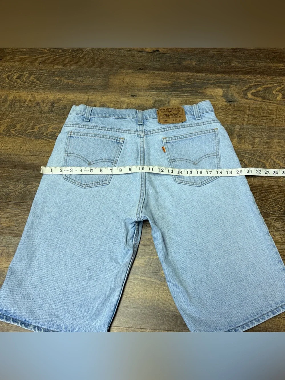 Vintage 80s Levi’s 550 Orange Tab Relaxed Fit Denim Jean Short Jorts Mens 34 USA